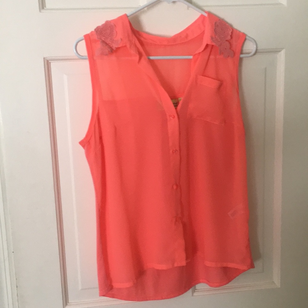Coral Sheer Top💕